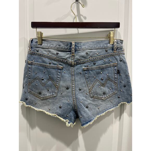 NWOT MINKPINK Studded Button Fly Denim Cut Off Shorts M - Picture 4 of 6